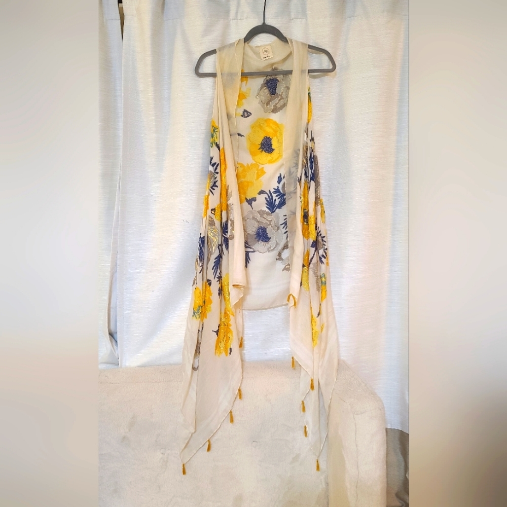 Women's Floral Sleeveless Kimono